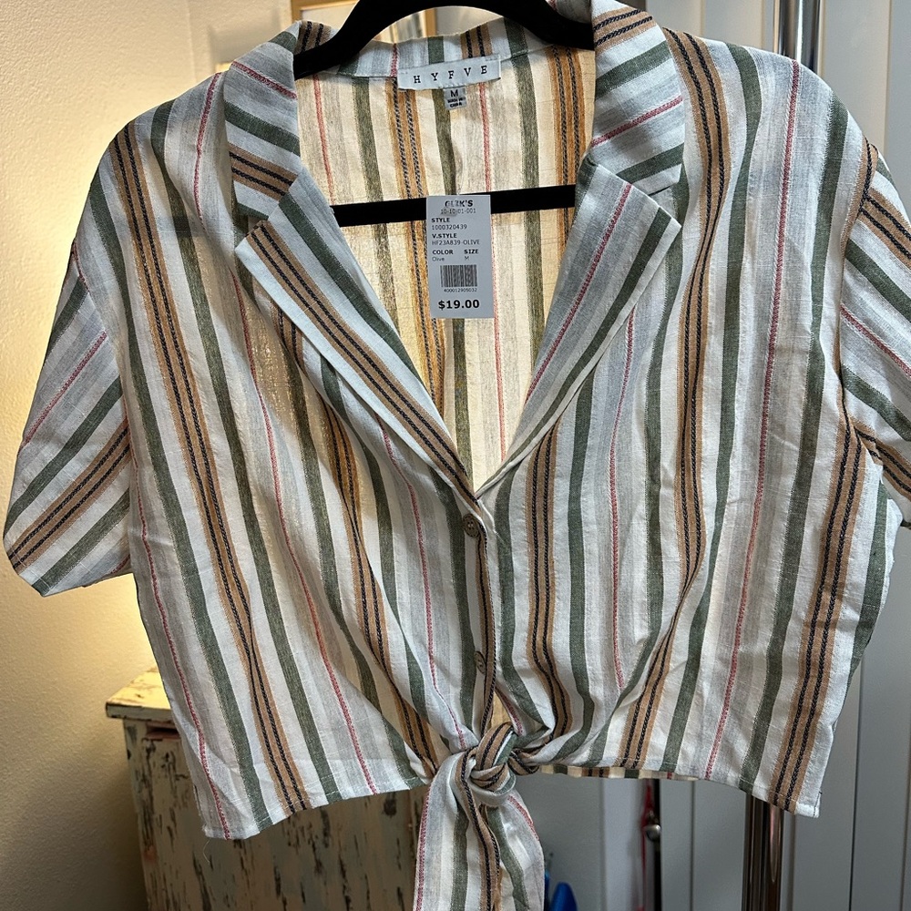 HYFVE woman’s top sz M